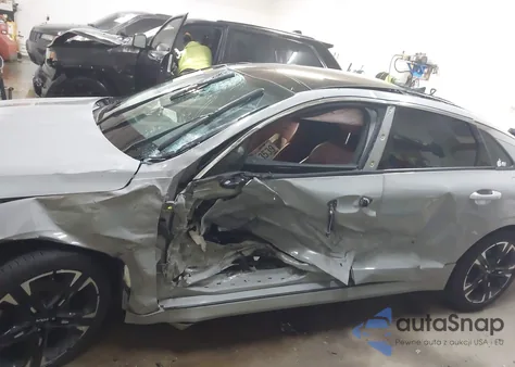 2022 Kia K5 Gt-Line z USA, uszkodzony, nr VIN 5XXG64J24NG114741